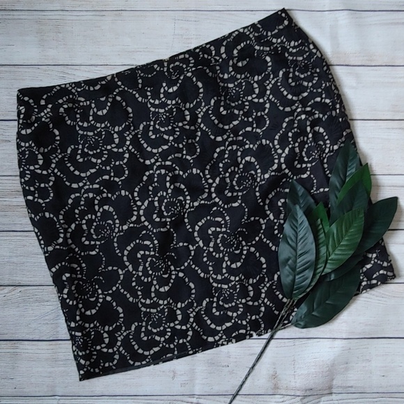 CHARTER CLUB WOMAN SKIRT 24W - Picture 1 of 4